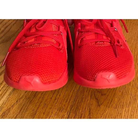 NWOT Puma Softfoam Sneakers, Red - Picture 3 of 5